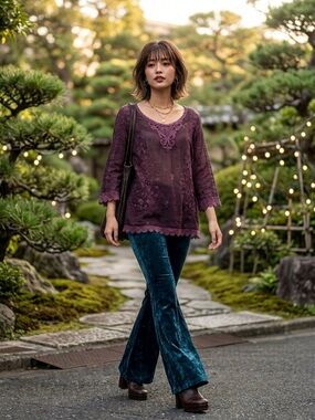 Johnny Was Embroidered Eyelet Top Size Small